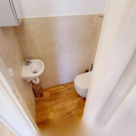 Appartement 86sc - 3p Avec Balcon Proche Menton