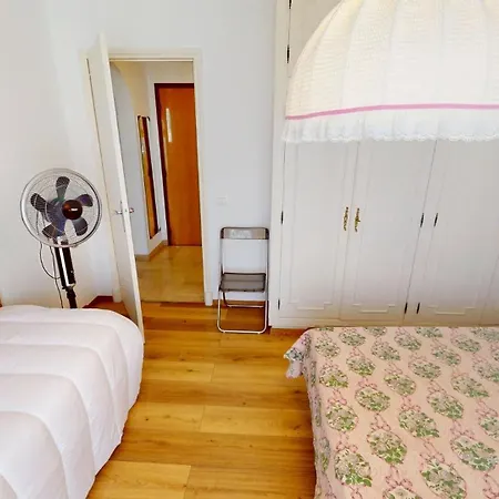 86sc - 3p Avec Balcon Proche Appartement *